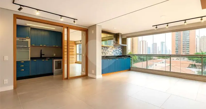 Apartamento com 3 quartos para alugar na Vila Nova Conceição, São Paulo