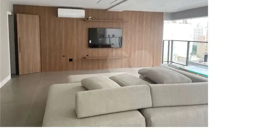 Apartamento com 3 quartos para alugar em Moema, São Paulo