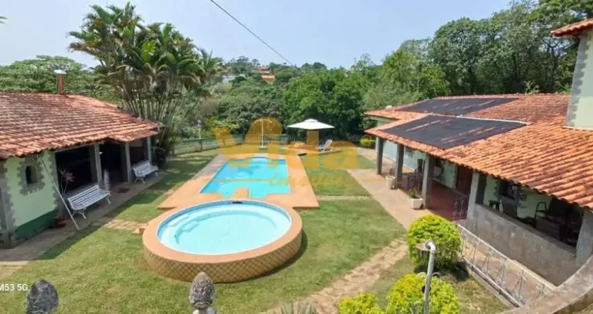 Casa com 5 quartos à venda no Saboó, São Roque 