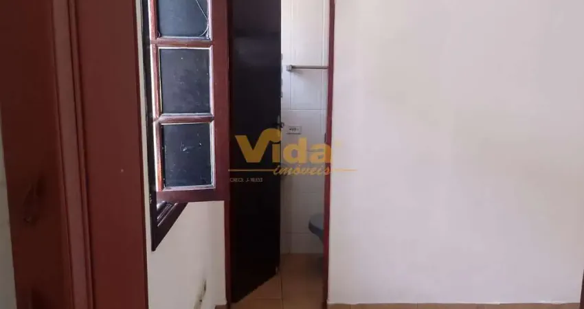 Casa com 1 quarto para alugar no Quitaúna, Osasco 