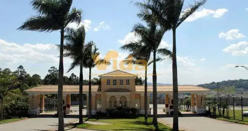 Casa em Residencial Tres (tambore) - Santana de Parnaíba, SP