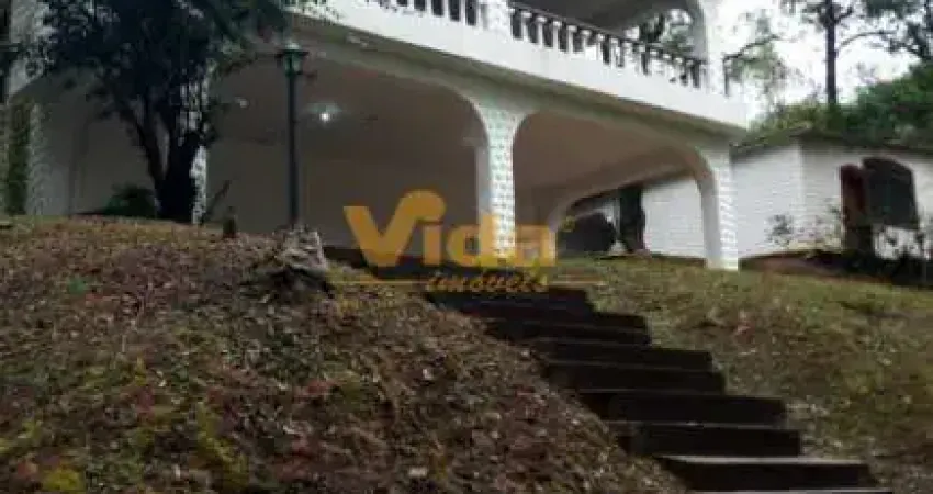 Casa com 5 quartos à venda no Três Montanhas, Osasco 
