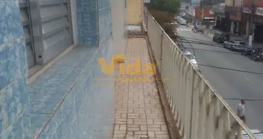 Casa com 2 quartos para alugar no Pestana, Osasco 