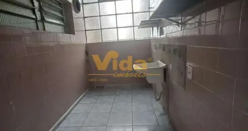 Casa com 2 quartos para alugar no Santo Antônio, Osasco 