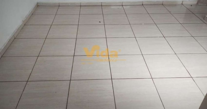 Casa com 2 quartos para alugar no Km 18, Osasco 