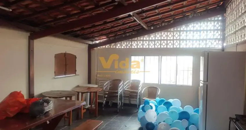 Apartamento com 3 quartos para alugar no Km 18, Osasco