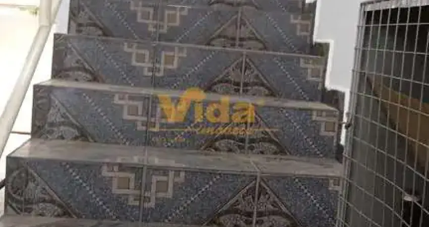 Casa com 3 quartos para alugar no Km 18, Osasco