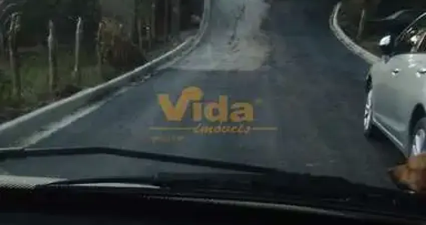 Casa comercial à venda no Portal da Serra, Santana de Parnaíba 