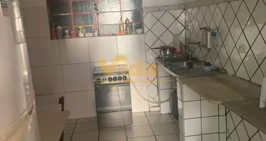 Casa comercial à venda no Centro, Carapicuíba