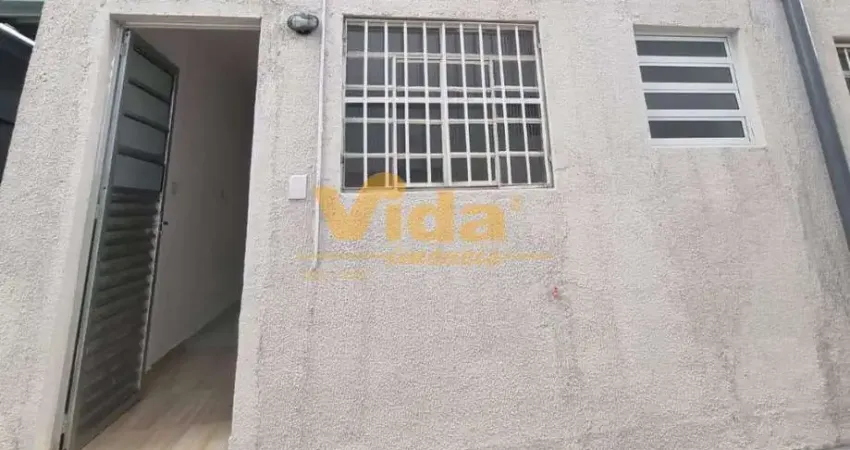 Casa com 1 quarto para alugar no Quitaúna, Osasco 