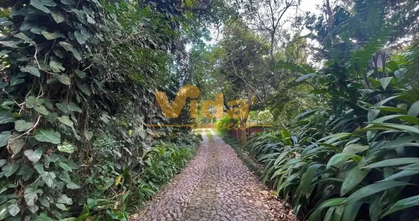 Casa com 3 quartos à venda na Chácara do Refúgio, Carapicuíba