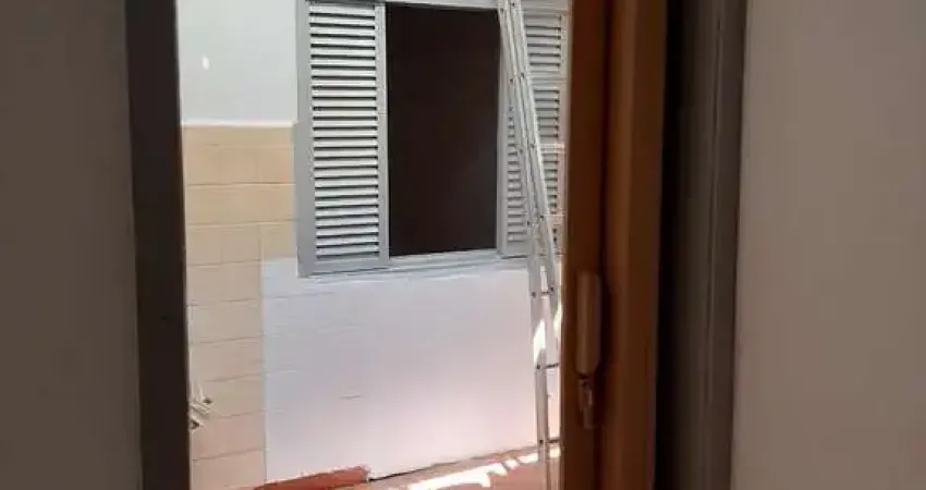 Casa com 2 quartos à venda no Km 18, Osasco 