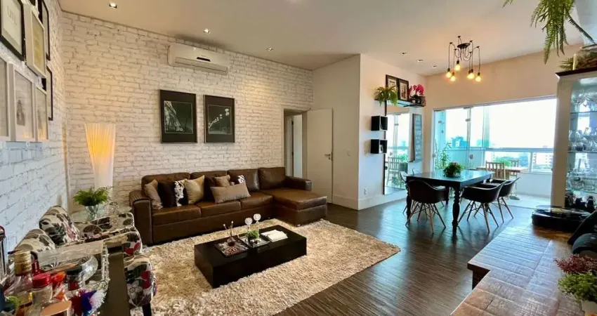 Apartamento à venda no América, Joinville-SC, com 3 quartos, 3 suítes, sala, 4 banheiros, 2 vagas de garagem e 133m² de área privativa.