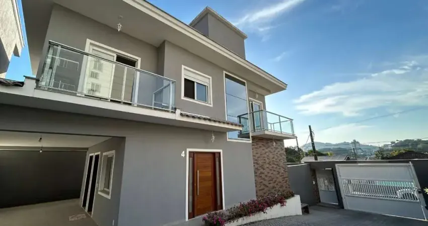 Casa em condomínio fechado com 3 quartos à venda no Floresta, Joinville 