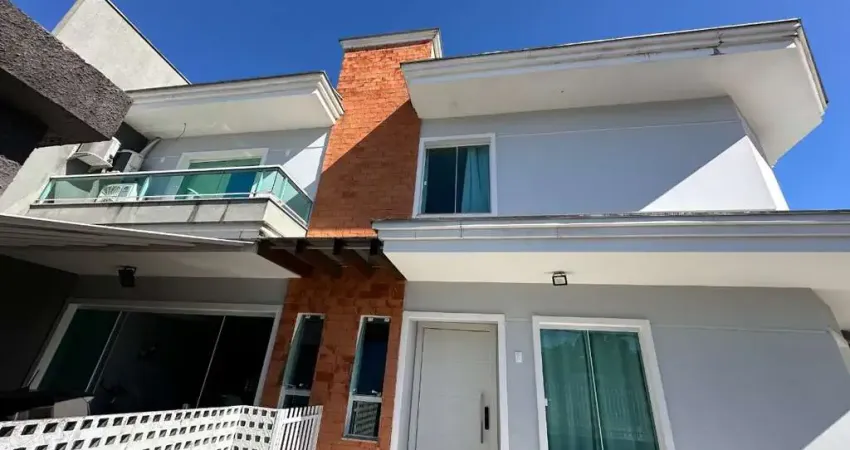 Casa com 3 quartos à venda no Glória, Joinville