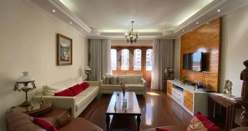 Apartamento à venda, 4 dormitórios, 1 suíte, 152 m², no Gonzaga - Santos/SP