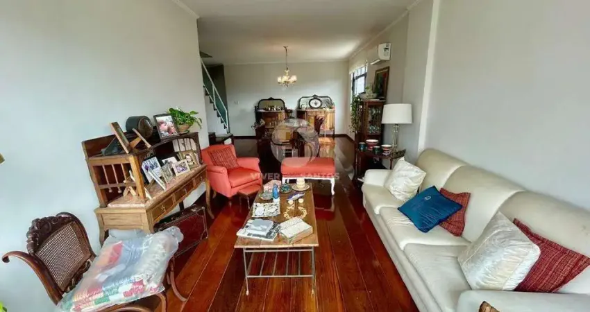 Belíssima Cobertura Duplex -À Venda – 254 m² - 300 m da Praia – Embaré – Santos SP