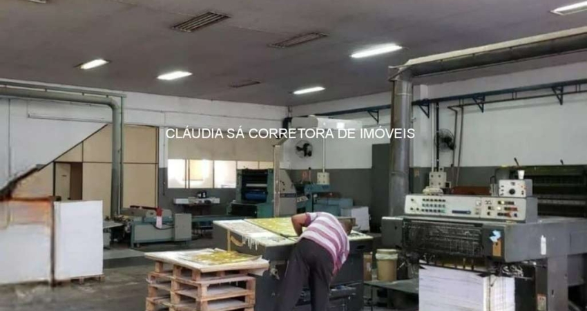 Galpão industrial à venda e ou locação na Vila Carrão, São Paulo-SP: 5 salas, 6 banheiros, 8 vagas de garagem, 1.325,00 m² de área 1.600 de terreno.