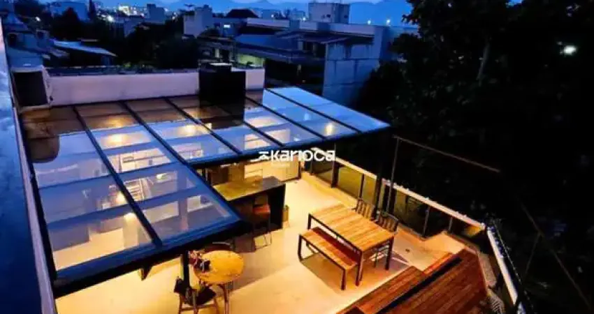 Cobertura 4 quartos - 250 metros espetacular no Recreio dos Bandeirantes