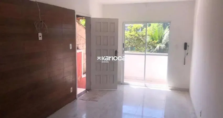 Excelente casa estilo sobrado  1 quarto + escritório para alugar na taquara