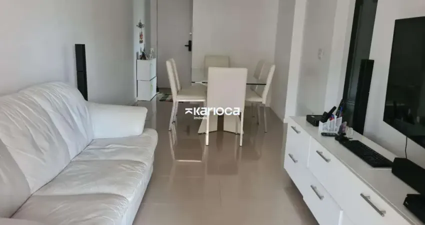 Apartamento para locação 03 quartos mobiliado na Estrada Coronel Pedro Correia, Jacarepaguá - RJ