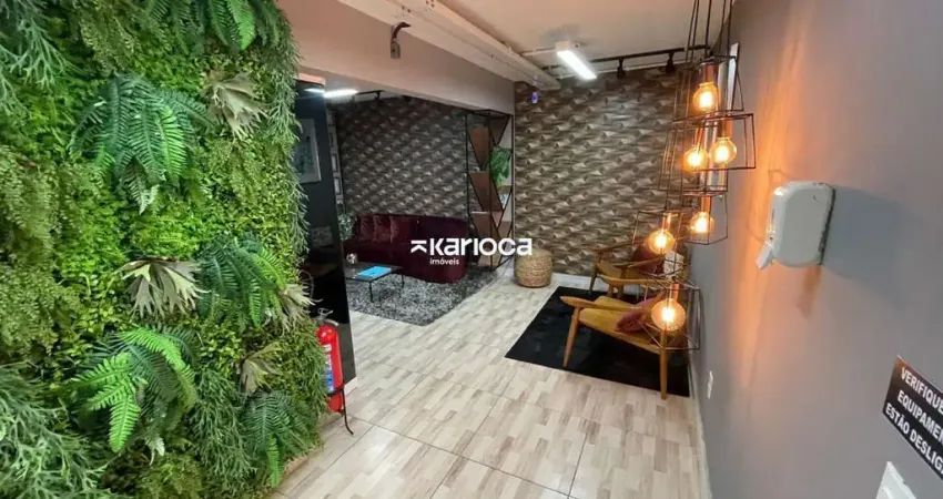 Prédio comercial na Freguesia