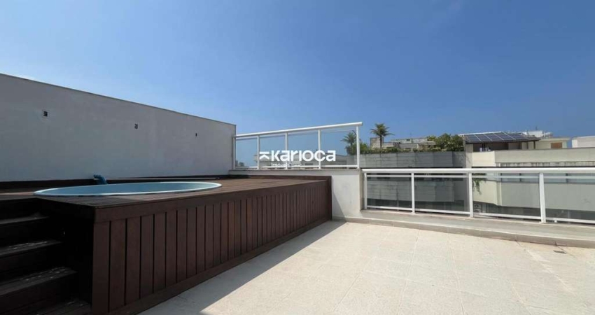 Cobertura de Luxo 330m² no Recreio: 5 Suítes, Piscina Privativa, 6 Vagas, à 3 Minutos à Pé da Praia!
