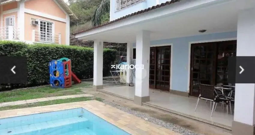 Casa em condomínio fechado com 6 quartos à venda na Rua Bela Floresta, 35, Vargem Pequena, Rio de Janeiro