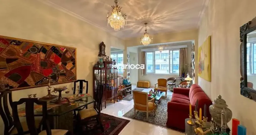 Apartamento à venda com excelente localização, a apenas 2 quadras da praia. imóvel composto por 3 dormitórios, sendo 1 suíte, e 3 banheiros. oferece praticidade e conforto para a família. perto de com