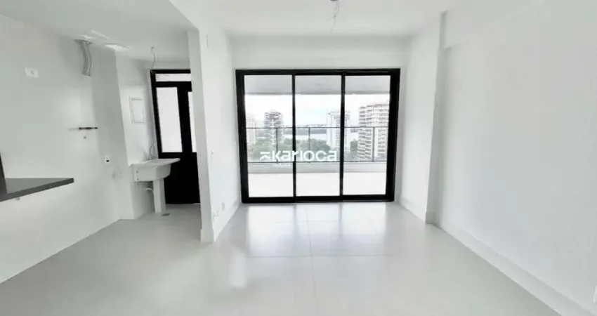 Apartamento de 108m2 3 quartos no península (recém entregue)