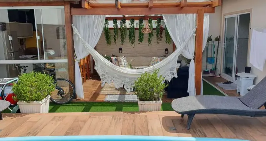 Casa com 2 quartos à venda na Rua dos Cocãos, 86, Madri, Palhoça