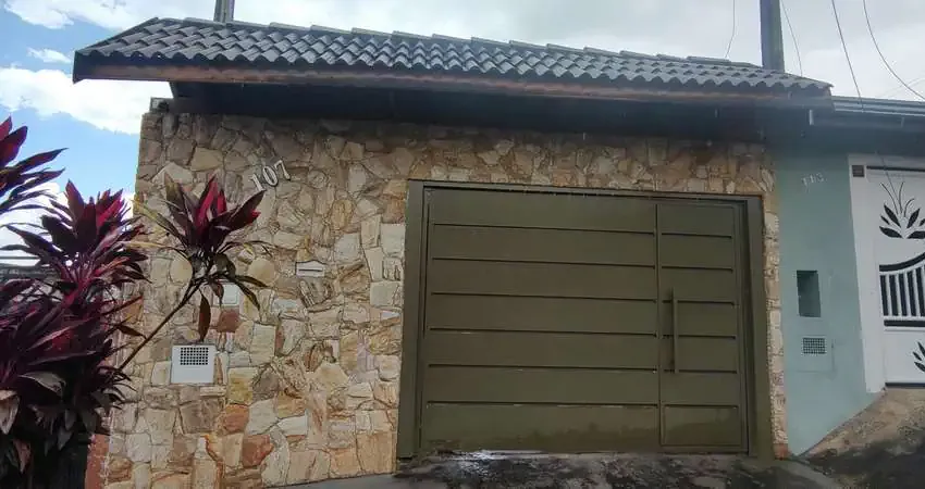 Casa à venda com 2 quartos, sendo 1 suíte, em Jardim Nair Maria, Salto - SP