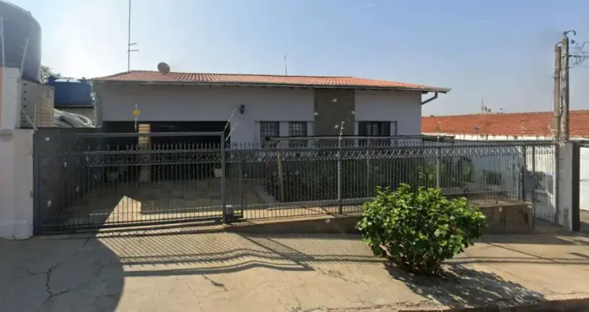 Casa à venda com 3 quartos, sendo 1 suíte, em vila cleto, itu - sp