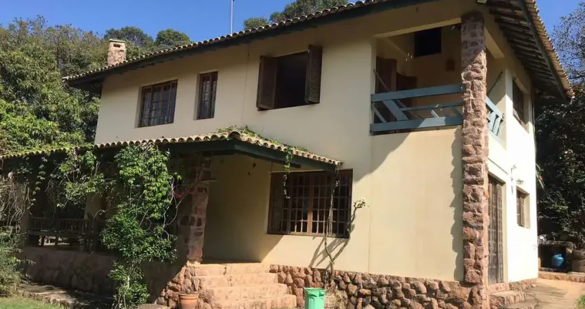 Sítio à venda com 6 quartos, sendo 1 suíte, em sítio santa terezinha, salto - sp
