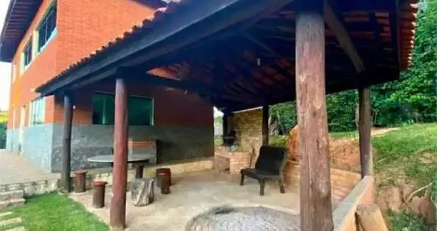 Chácara à venda com 4 quartos, sendo 4 suítes, em chácaras do guacuri, itupeva - sp