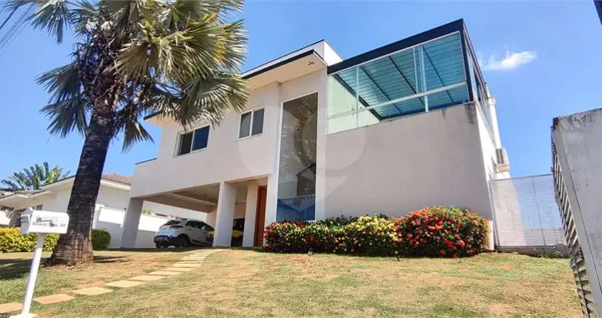 Casa  à venda com 3 quartos, sendo 3 suítes,  no condomínio Palmeiras Imperiais Salto, Salto - SP