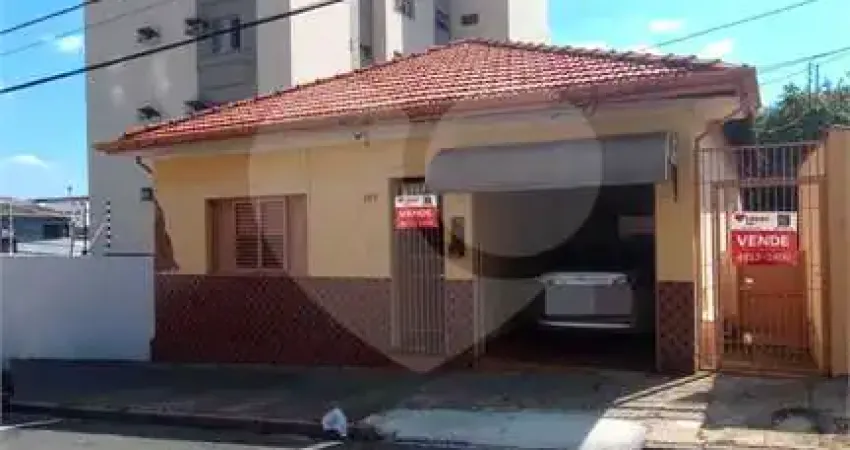 Casa com 3 quartos à venda na Rua Benjamin Constant, Centro, Salto