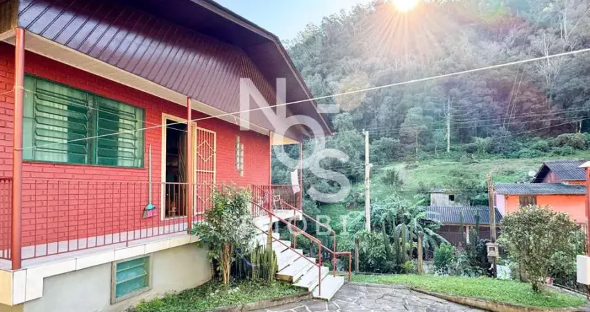 Casa com 5 dormitórios à venda,172.00 m , galópolis, CAXIAS DO SUL - RS