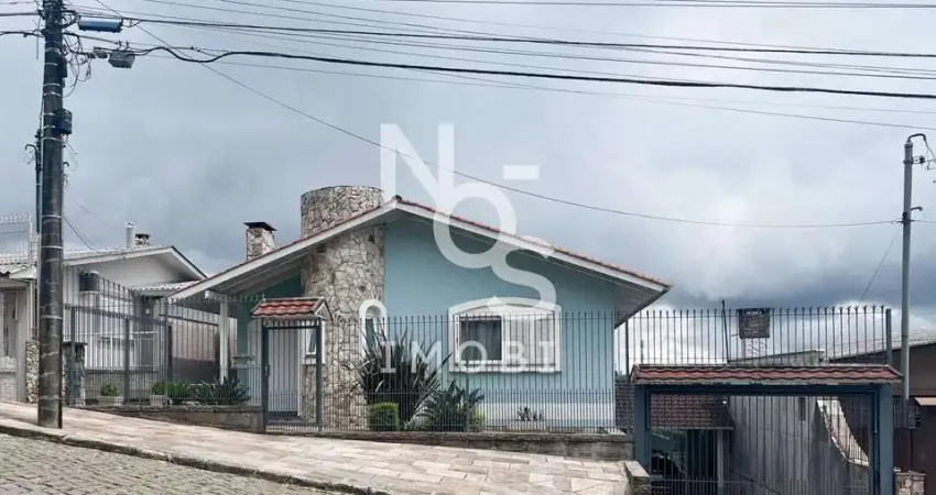Casa com 3 quartos à venda na Rua Padre Aquilino Franceschet, 874, Colina Sorriso, Caxias do Sul