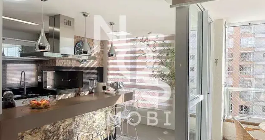 Apartamento com 03 Dormitórios, no Bairro Cristo Redentor em Caxias do Sul - RS