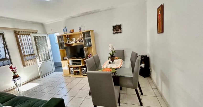 Casa para venda possui 150 metros quadrados com 2 quartos em Atibaia Jardim - Atibaia - SP