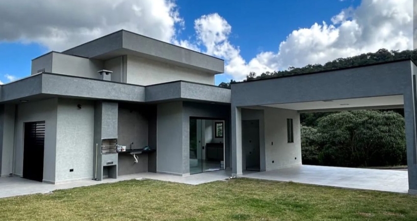 Lindo imovel a venda 3 dormitórios  175 m2 AC em Condomínio Fechado Atibaia -SP
