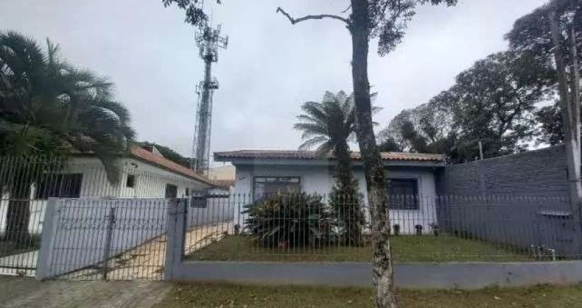 Casa com terreno ZR-4, bairro Portão, Curitiba, R$ 719.000,00