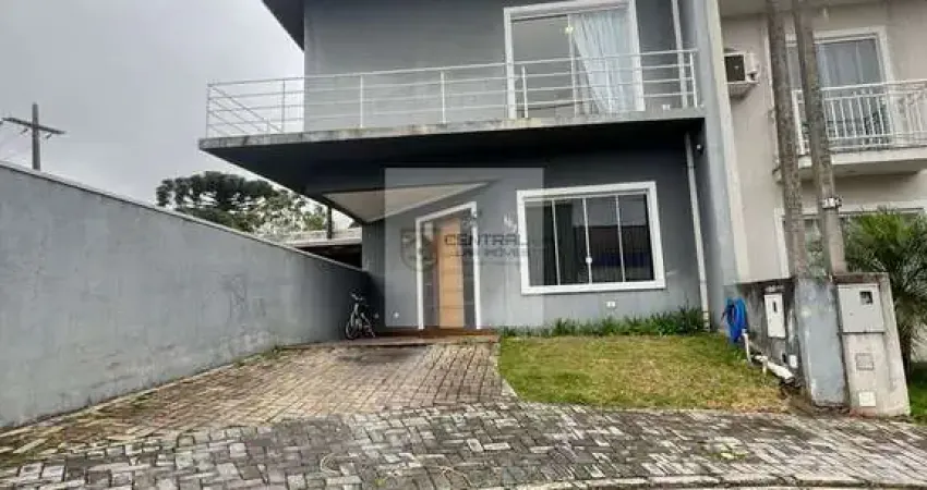 Sobrado no cachoeira 3 quartos sendo 2 suítes e 3 vagas para garagem