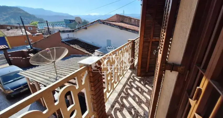 Excelente Sobrado à venda, próximo ao Centro Médico  AME , Indaiá, Caraguatatuba, SP