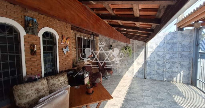 Casa à venda, ótima localização próximo ao Centro no  Caputera, Caraguatatuba, SP