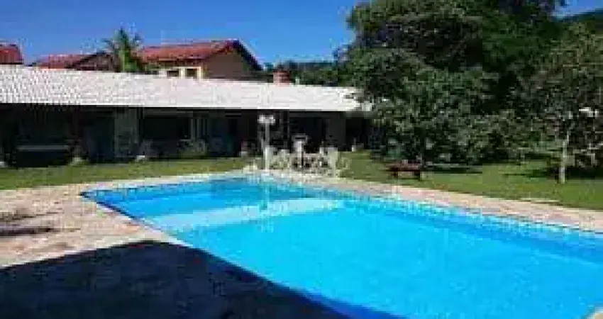 Casa com 5 quartos à venda no Delfim Verde, Caraguatatuba 