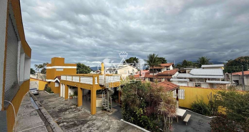 Casa à venda, Jardim Britânia, Caraguatatuba, SP