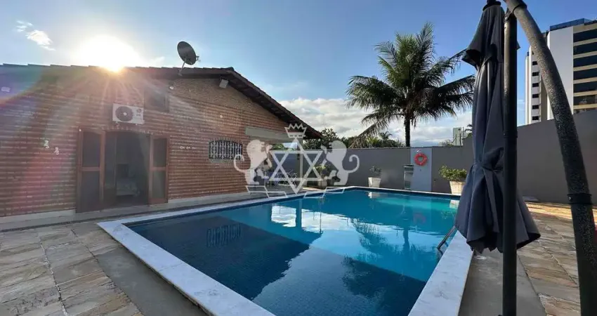 Casa A venda  Loteamento Poiares, Caraguatatuba, SP.