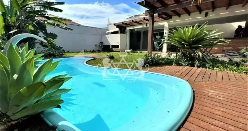 Sobrado à venda, Pontal de Santa Marina, Caraguatatuba, SP
